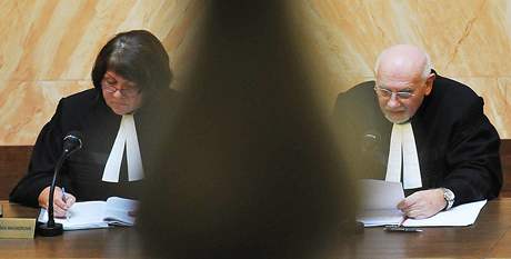 Ústavní soud (3. listopadu)