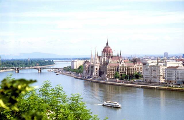 Maďarsko, Budapešť, budova parlamentu