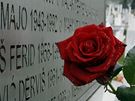 Jména více ne 12 000 obtí genocidy v Sarajevu v letech 1992 - 1995 na památníku v Sarajevu.