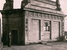První studio eského rozhlasu Brno bylo zízeno v pavilonu na stee Zemského domu 1.9.1924