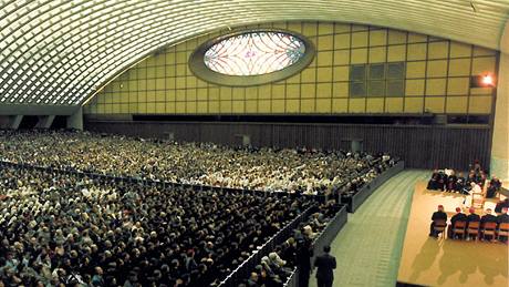 Den po svatoeení Aneky eské udlil tehdejí pape Jan ­Pavel ­II. audienci tisícovkám poutník. Odehrála se v­ aule Pavla­ VI.