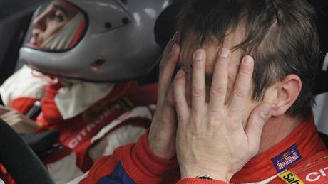 Jakoby Sébastien Loeb nemohl uvit, e nael na exhibici v Sosnové pemoitele.