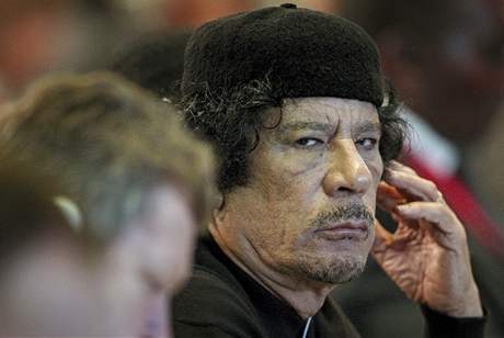 Muammar Kaddáfí na summitu FAO v ím (16.11.2009)