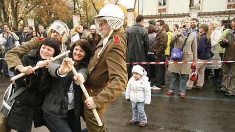 Lid si po 20 letech pipomnaj tvrd zkrok proti demonstrujcm studentm.