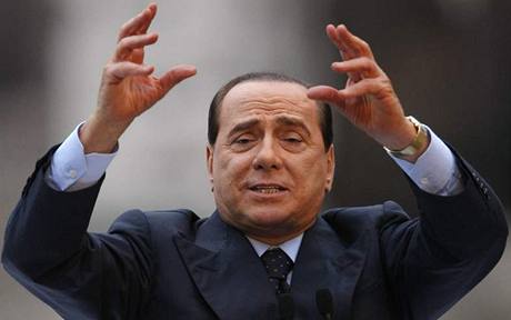 Premiér a nyní i rocker roku. Silvio Berlusconi pedbhl v anket i Keitha Richardse z Rolling Stones.