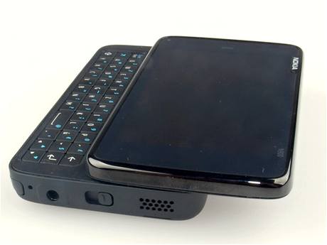 Nokia N900