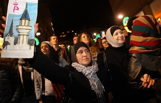 Muslimky na demonstranci ve výcarském Lausanne
