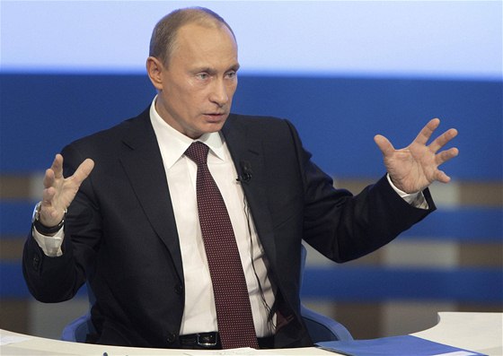 Ruský premiér Vladimir Putin v poadu Otázky a odpovdi (3. prosince 2009)