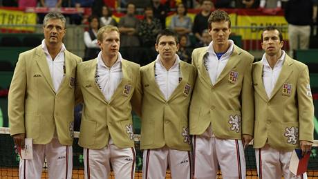 Vzpomínka na rok 1980. Češi přišli na slavnostní zahájení finále Davis Cupu v sakách stejně jako vítězná parta před 29 lety