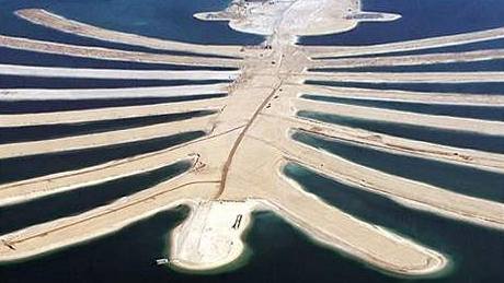 Umlý ostrov Palm Island v Dubaji