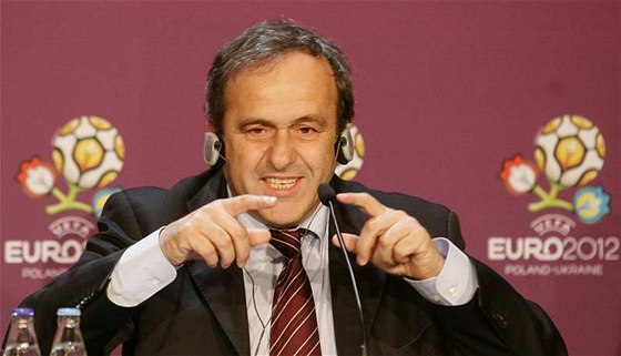 Michel Platini, první mu Evropské fotbalové unie