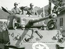 Archivn snmek - tank Sherman v Plzni