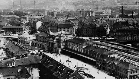 Hlavní nádra�í v Brn� - fotografie z t�icátých let