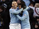 Carlos Tevez a Martin Petrov z Manchesteru City