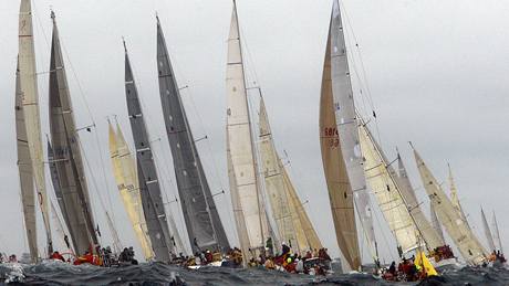 Námoní regata Sydney - Hobart