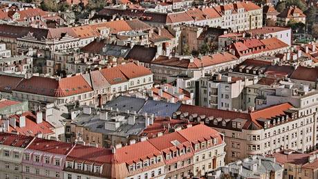 Detailní panoramatická fotografie Prahy.