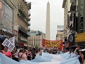 Buenos Aires, chystá se startovní rampa Dakaru u obelisku v centru