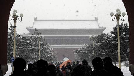 Peking se potk se snhovou kalamitou (3. 1. 2010)