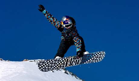 Snowboardistka árka Panochová na rakouském ledovci Hintertux