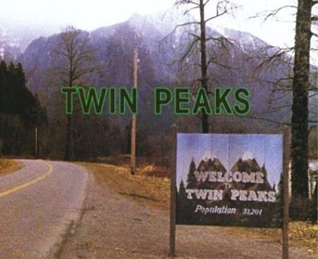 Fotografie, kterou zná kadý fanouek seiálu Davida Lynche Msteko Twin Peaks.