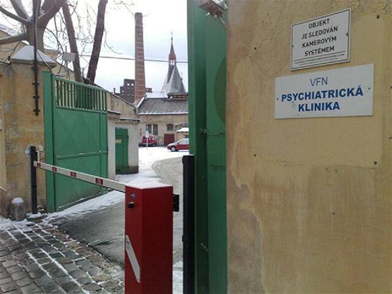 Na psychiatrické klinice na praském Karlov jeden z pacient zavradil jiného pacienta. (2. ledna 2010)