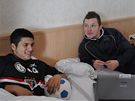 Soustední teplických fotbalist, Osama Elsamni (vlevo) a Tomá Vondráek v hotelovém pokoji