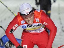 Eldar Rnning triumfuje ve sprintu v rmci serilu Tour de Ski