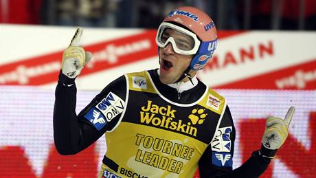 Andreas Kofler vyhrává Turné �ty� m�stk�