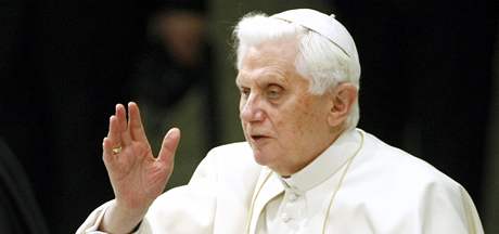Pape Benedikt XVI. pedofilii oznail za hanebný zloin
