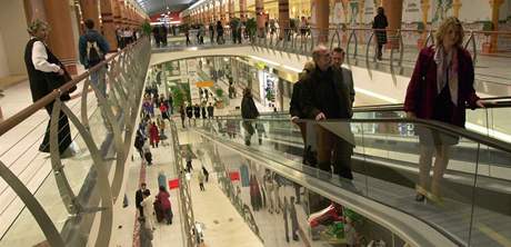 Obchodní centrum vznikne v bývalém areálu Avie v Kutné Hoe. Ilustraní foto