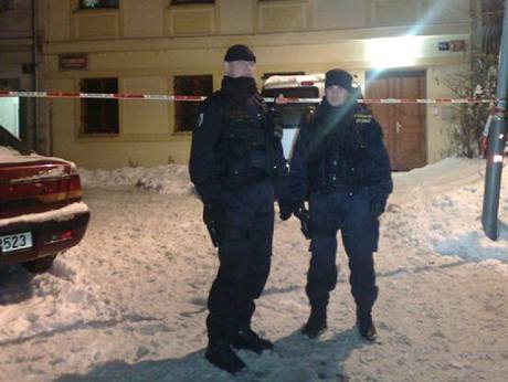 Policie nala mrtvou Vietnamku v ubytovn ve Stejskalov ulici v Praze.