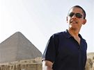 Pi návtv Egypta si zajel Barack Obama i k pyramidám do nedaleké Gízy. (5. ervna 2009)