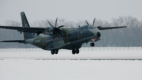 Dopravní letoun CASA C-295M