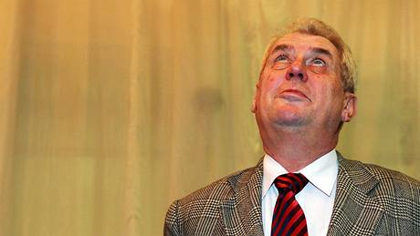 Milo� Zeman na p�edvolebním mítinku na Výstavi�ti v Praze (14. ledna 2010)