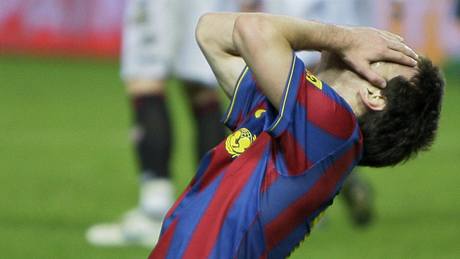 Zmar barcelonské hvzdy Lionela Messiho.