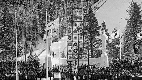 Zahájení olympijských her ve Squaw Valley 1960.
