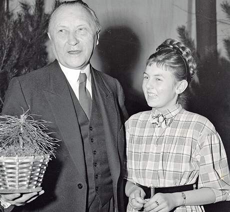 Spolkov kancl Konrad Adenauer v roce 1951