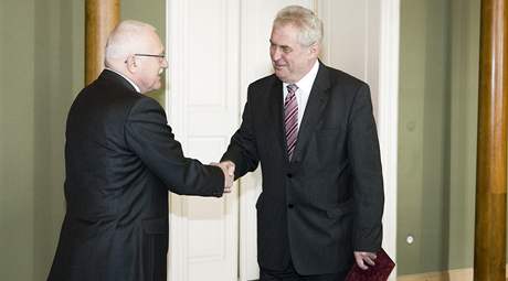 Prezident Vclav Klaus pozval na Hrad bvalho premira, fa nov Strany prv oban Miloe Zemana.