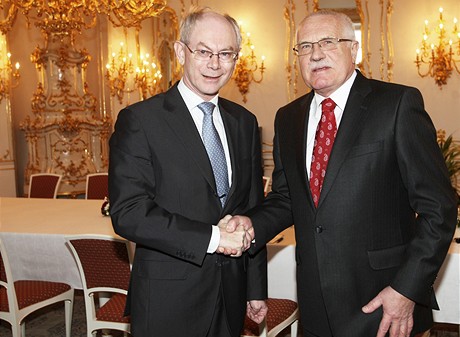 Prezident Václav Klaus se setkal s hlavou Evropské unie Hermanem Van Rompuyem.