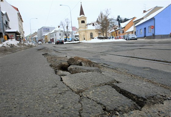 Výtluky na Minské ulici v Brn-aboveskách