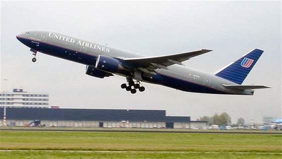 Letadlo spolenosti United Airlines. Ilustraní foto