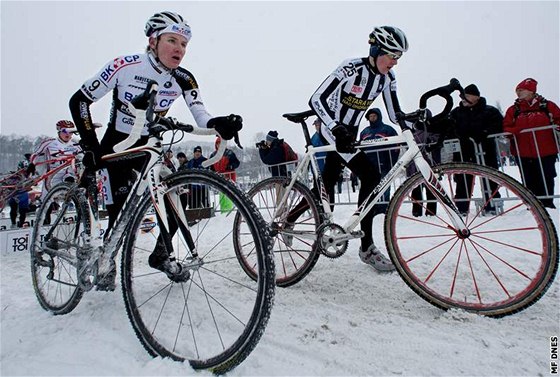 Zasnená táborská tra mistrovství svta v cyklokrosu v roce 2010.