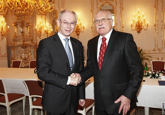Prezident Václav Klaus se setkal s hlavou Evropské unie Hermanem Van Rompuyem.
