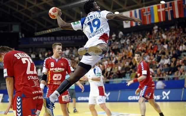Sázení na házenou je podobné jako na jiné kolektivní sporty. N�jaká specifika p�esto má.