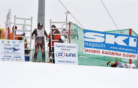 Petr Pravda z iDNES.cz na startu rychlostnho zvodu ve pindlu