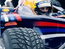 Buemi s F1 tmu Toro Rosso na zamrzlm jezee