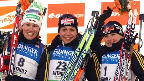 Kati Wilhelmová, Magdalena Neunerová, Andrea Henkelová