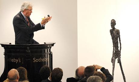 Giacomettiho plastika se prodala za rekordních 65 milion liber