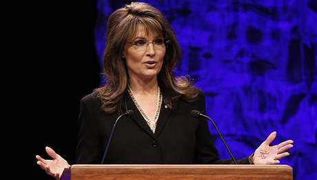 Sarah Palinov odkryla sv poznmky na dlani u pi projevu