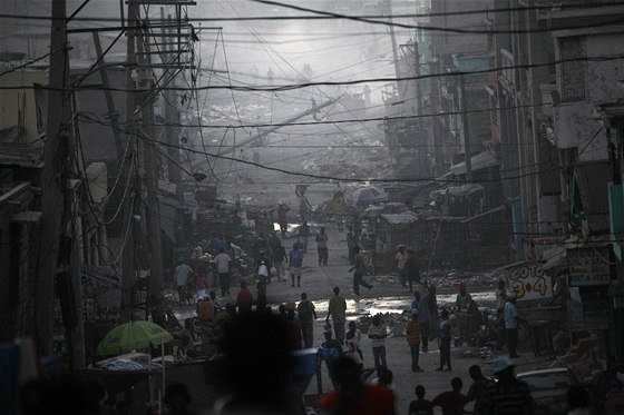 Do haitské metropole Port-au-Prince se vrací ivot (7. února 2010)